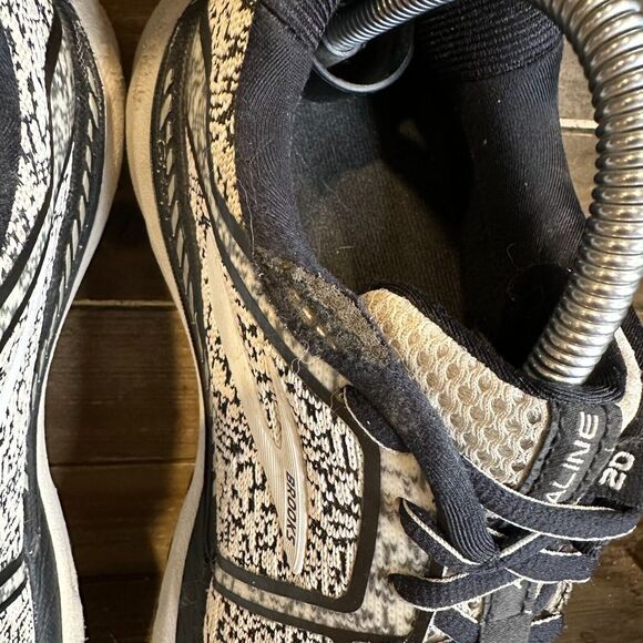 Womens Brooks Adrenaline GTS 20 Oreo Athletic Running Shoes Sneakers Size 10‎ B - Picture 4 of 7